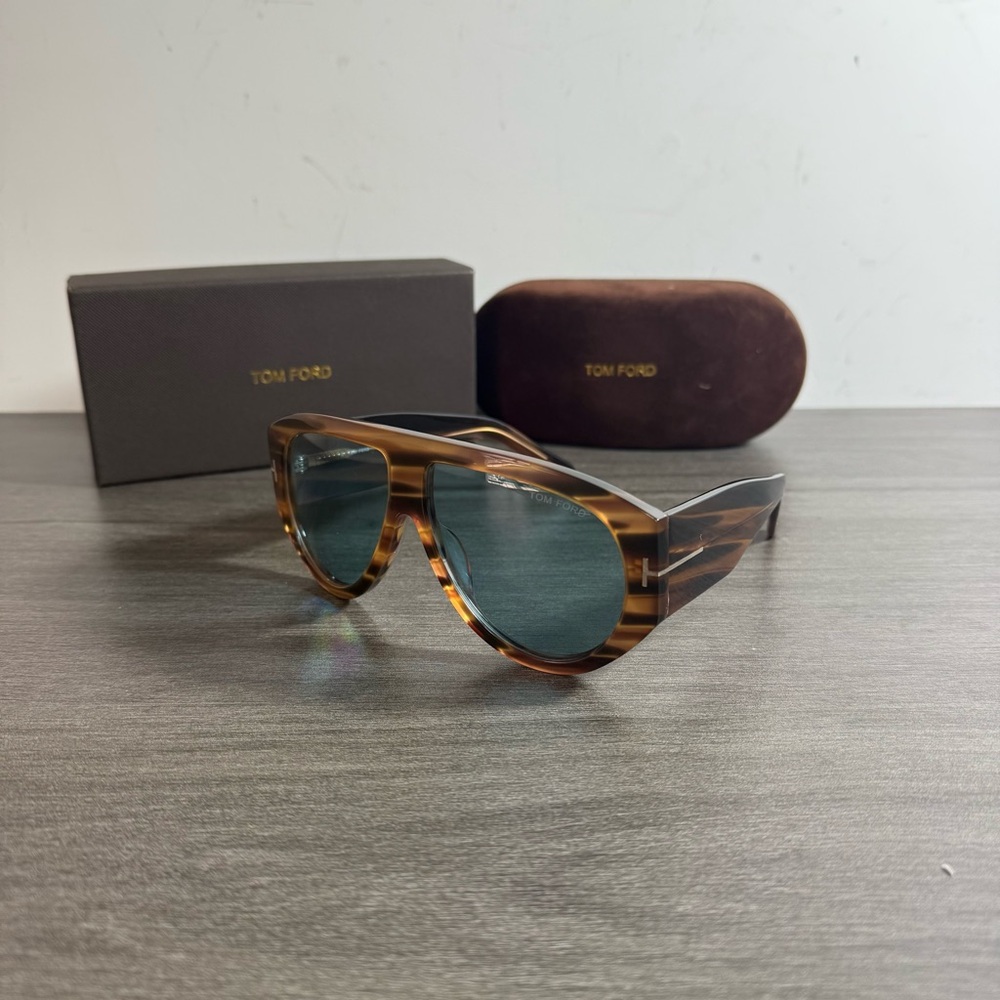 Tom Ford Tortoiseshell Brown Frame Sunglasses Wit… - image 6
